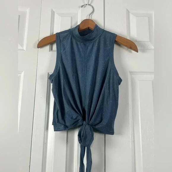 Lululemon Mock Neck Tank Classic Fit Cropped Length Top - Picture 2 of 6